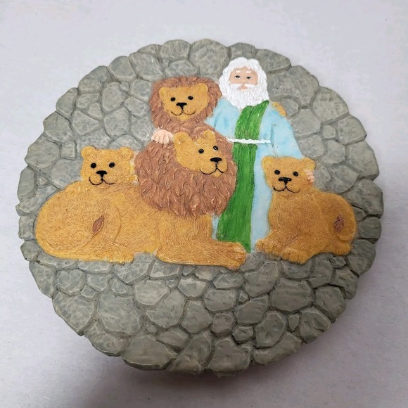 Young's Inc 1996 Daniel & The Lions Tea Set Tray - TRAY ONLY - No Cups - Picture 4 of 4